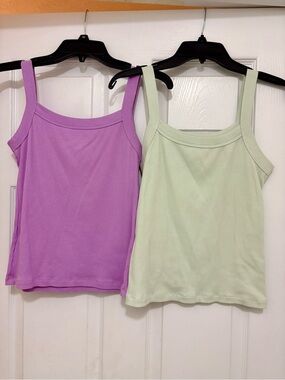 2 American Eagle ribbed tank tops